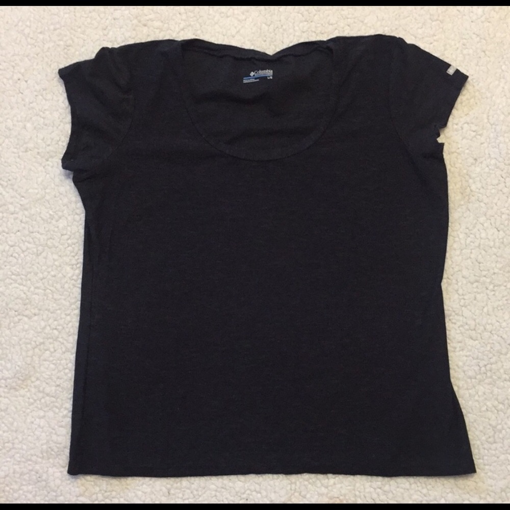 Columbia Sportswear women’s tshirt size L
